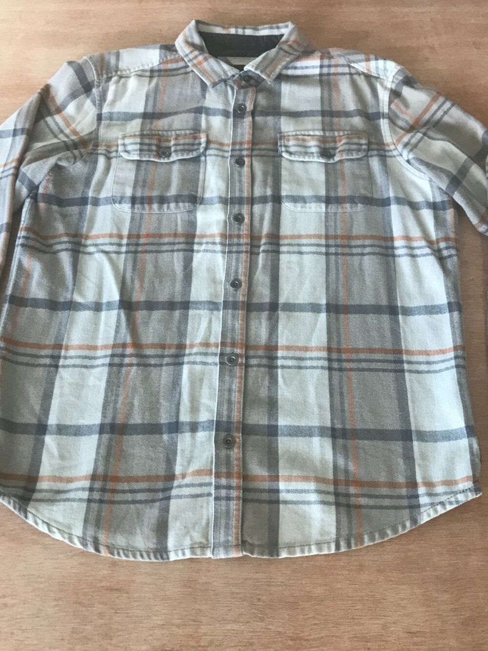 Prana Lybek Flannel Shirt Men M Gray Plaid Button Up Pocket Long Sleeve Outdoor